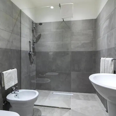 Portum Hotell