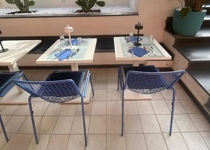 Portum Giardini Naxos