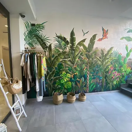 Portum Giardini Naxos