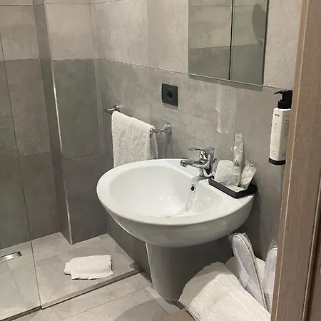 Portum Otel Giardini Naxos